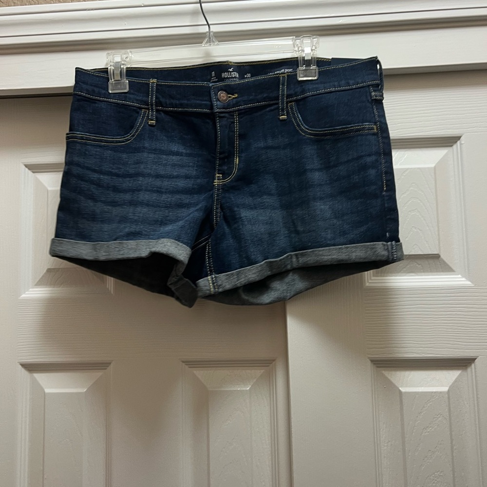 Womens Hollister, Levi, and O’Neil Jean Shorts